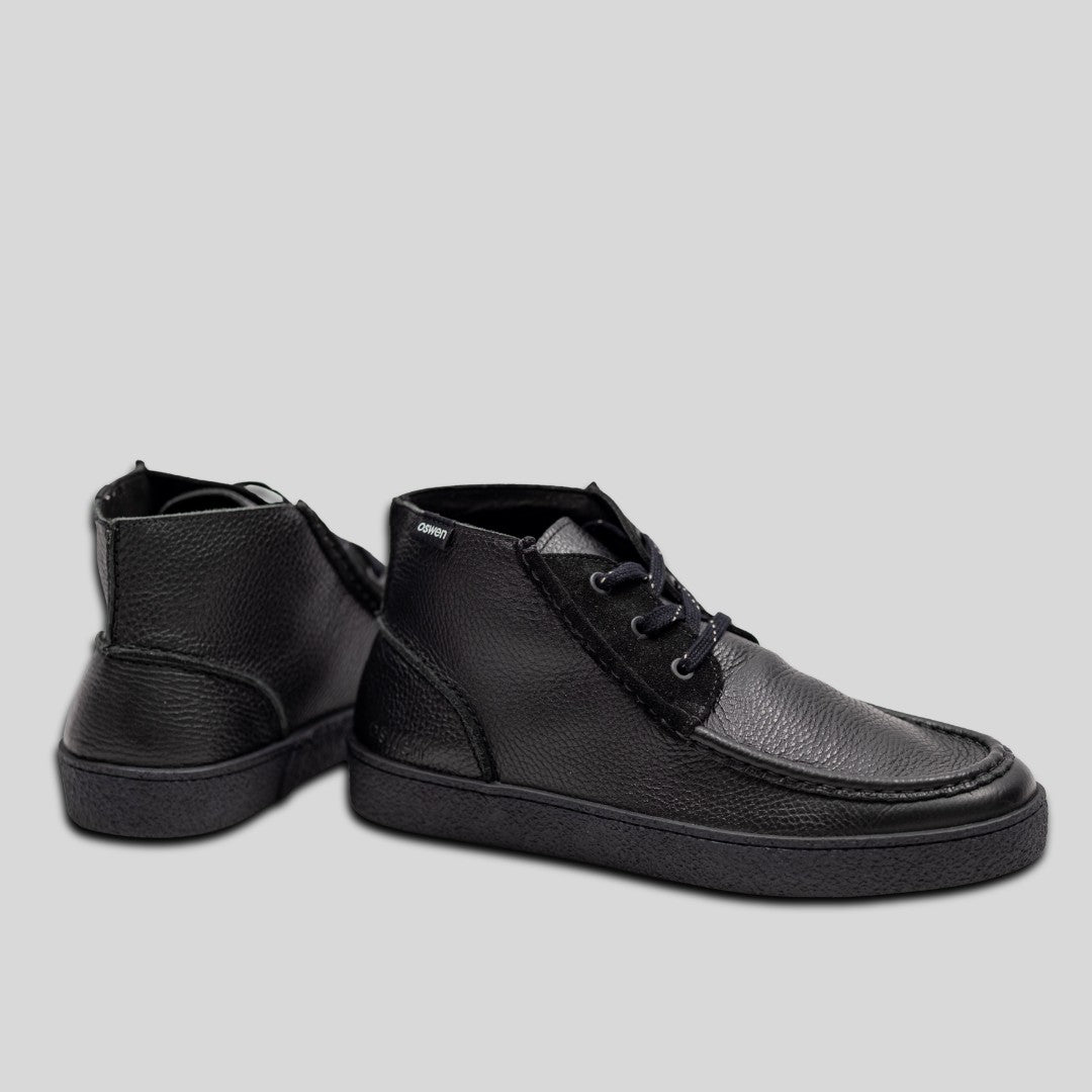 KONRAD - BLACK