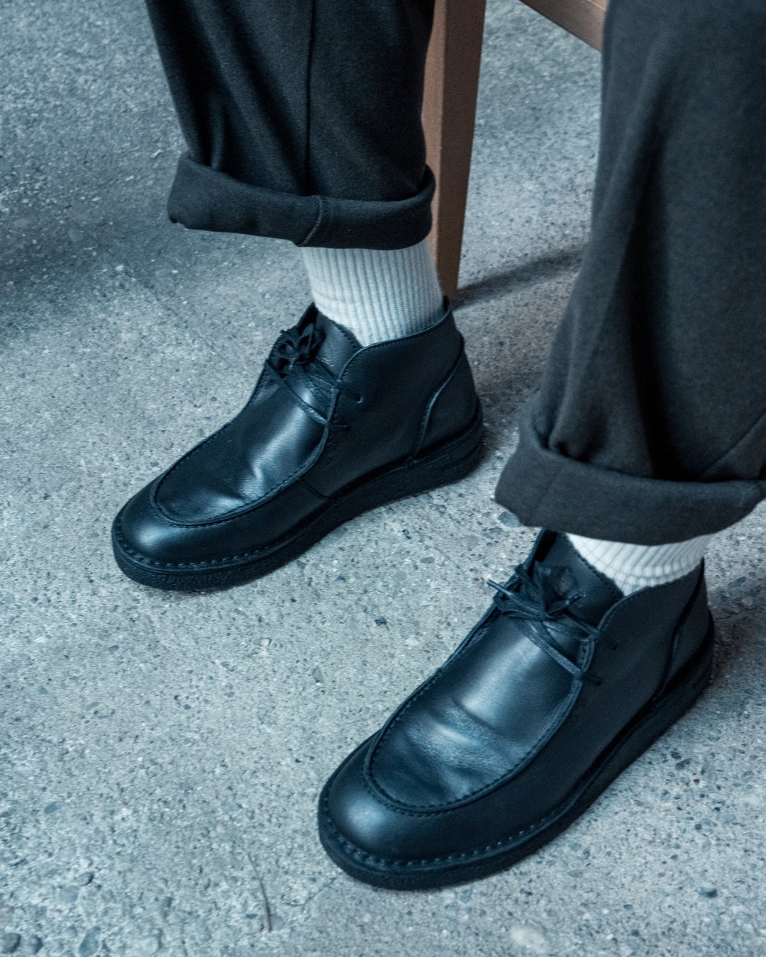 EWALDI - BLACK BUFFALO LEATHER