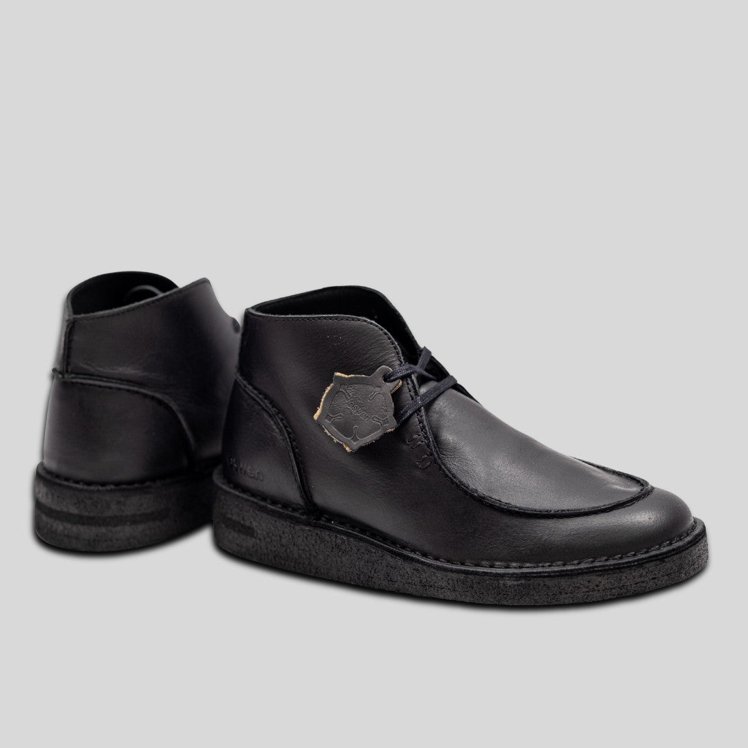 EWALDI - BLACK BUFFALO LEATHER